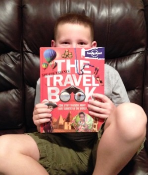 Lonely Planet Book Discovery for Kids. 