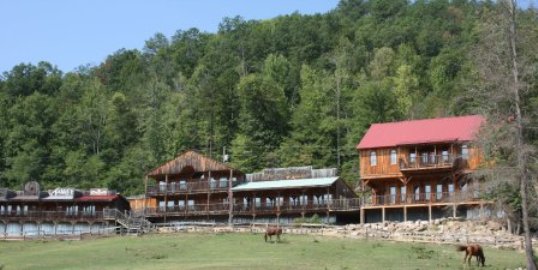 French Broad River Ranch Lodge in Tennessee